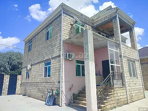 Satılır 7 otaqlı həyət evi 250 m² — Şirvan 7 otaq 250.00 m²