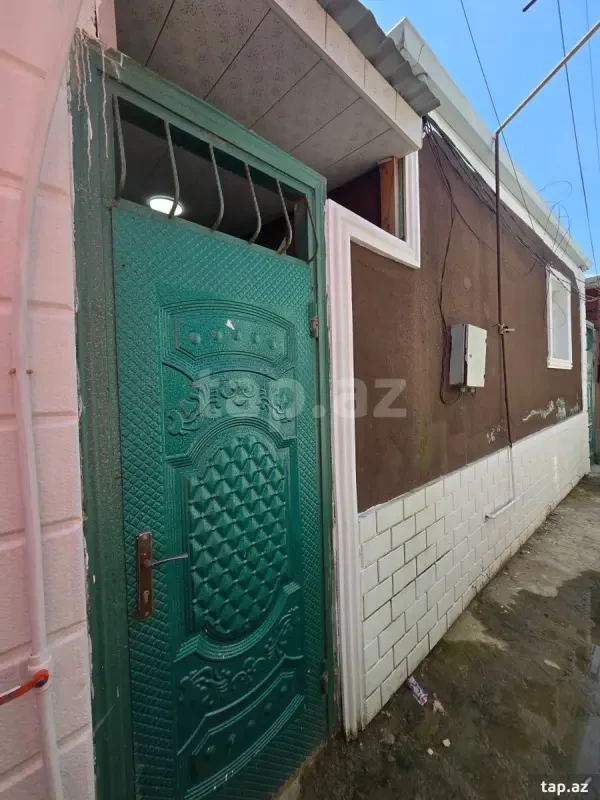 Satılır 1 otaqlı həyət evi 50 m²