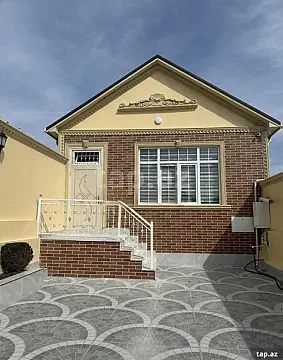 Satılır 4 otaqlı həyət evi 120 m² — Bakı, Yeni Günəşli 4 otaq 120.00 m²