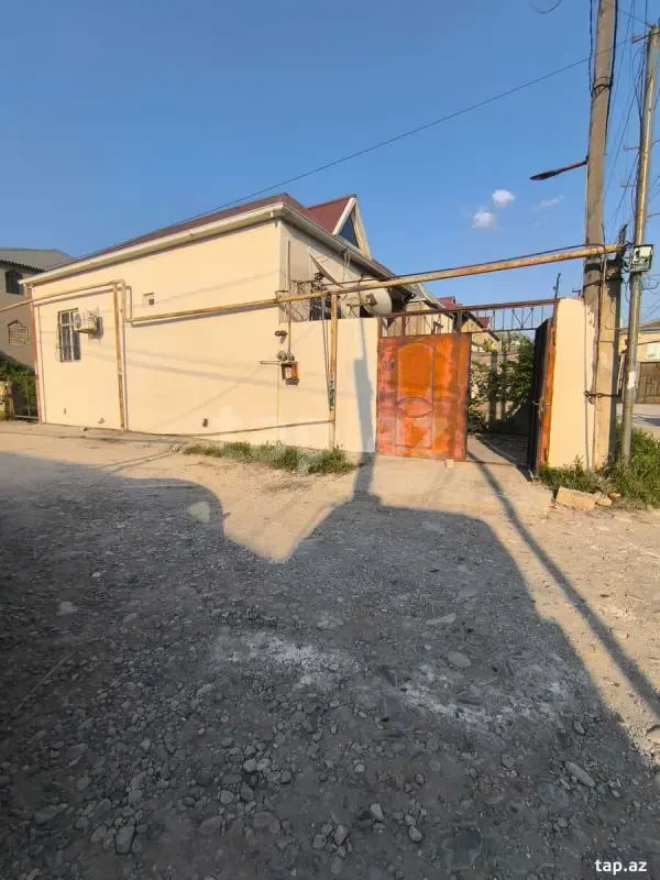 Satılır 2 otaqlı həyət evi 60 m²