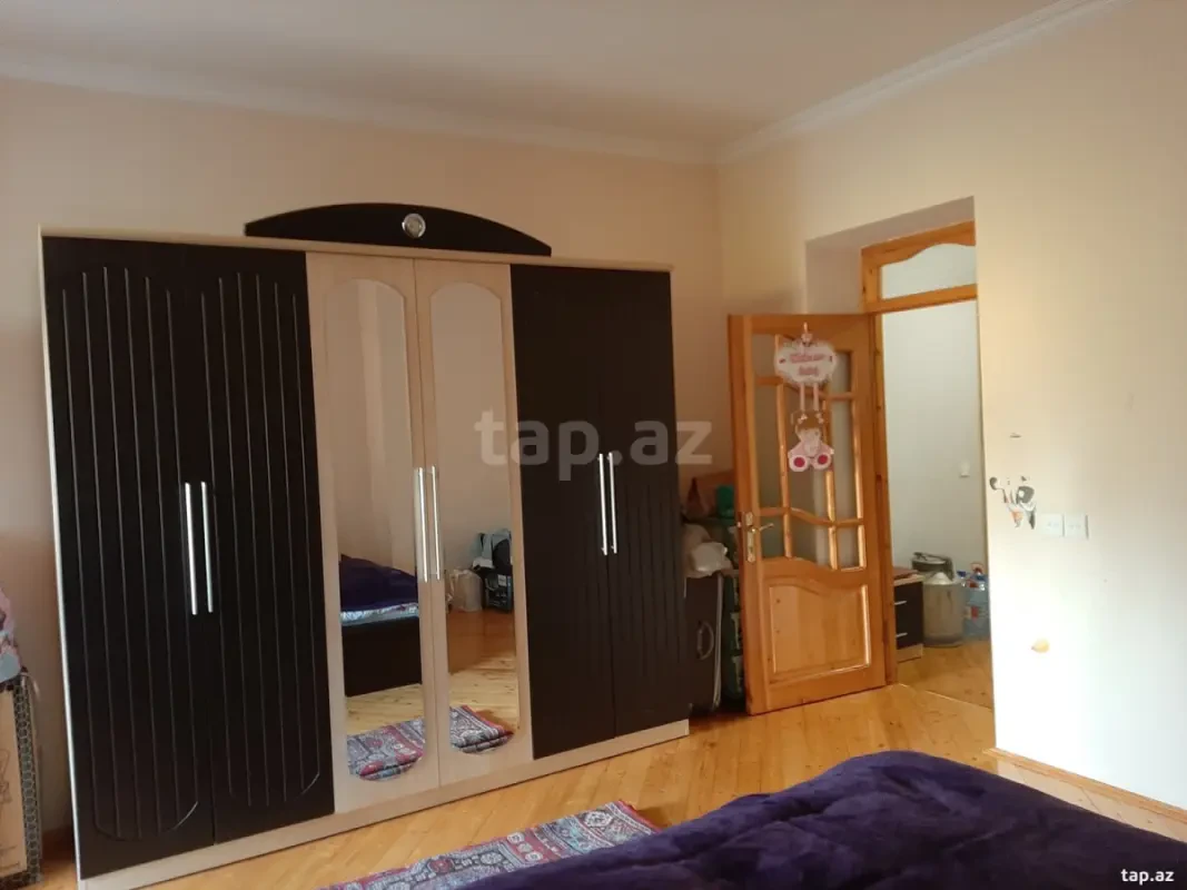 Kirayə verilir 2 otaqlı mənzil 84 m²