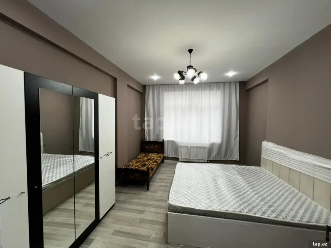 Kirayə verilir 2 otaqlı yeni tikili 70 m²