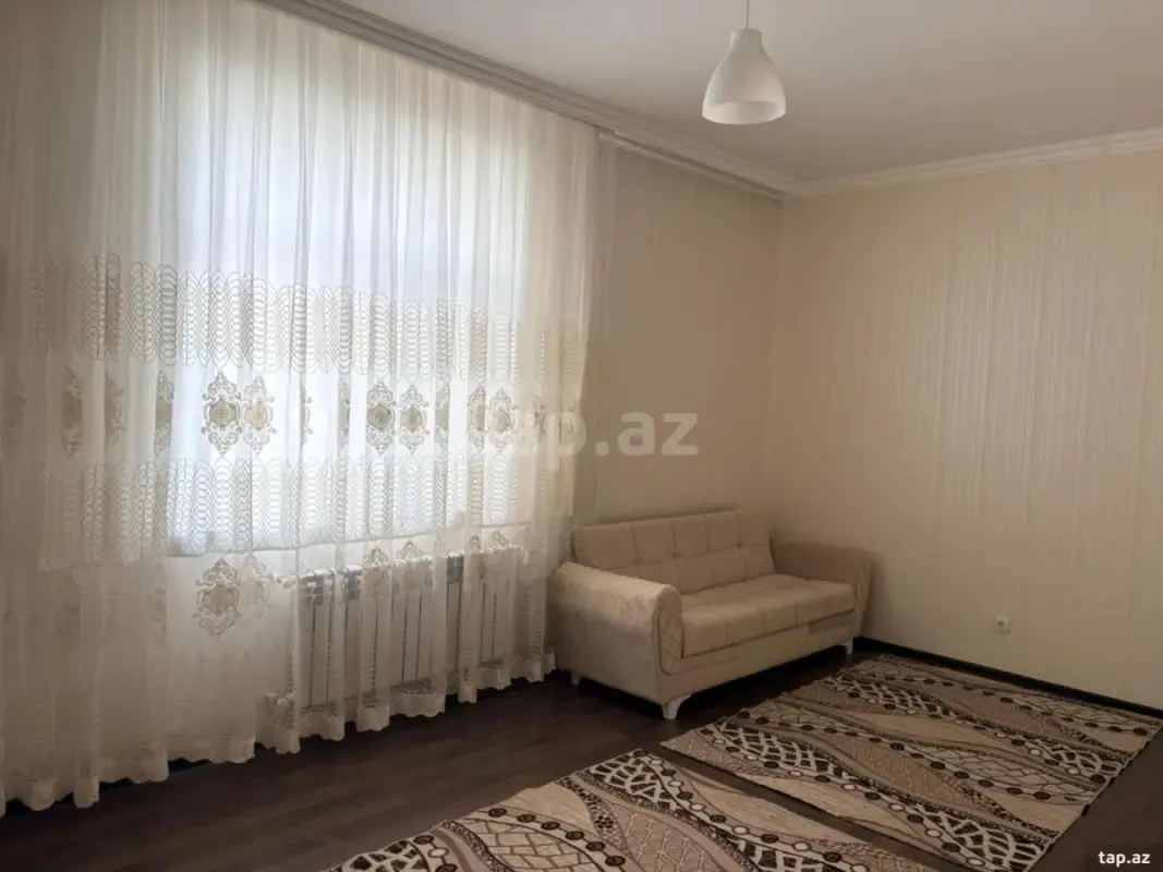 Kirayə verilir 3 otaqlı yeni tikili 75 m²