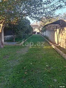 Satılır 5 otaqlı həyət evi 1000 m² — Yevlax 5 otaq 1000.00 m²