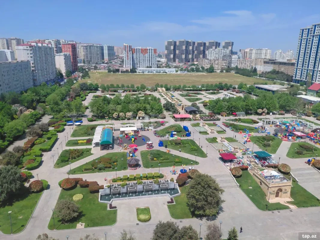 Satılır 4 otaqlı yeni tikili 198 m²