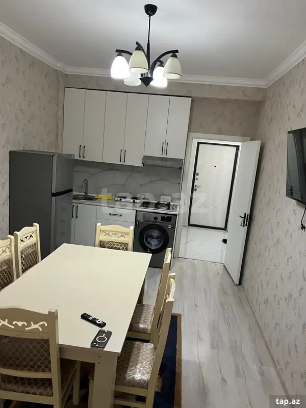 Kirayə verilir 3 otaqlı yeni tikili 70 m²