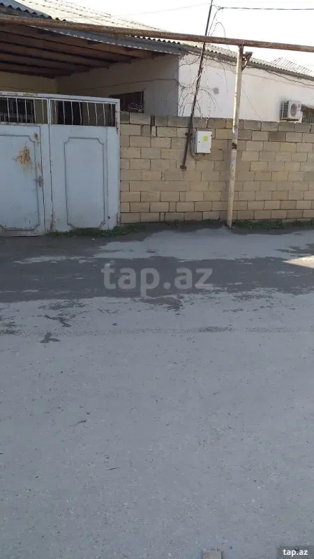 Satılır 3 otaqlı həyət evi 100 m²