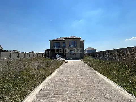 Satılır 6 otaqlı həyət evi 220 m² — Bakı 6 otaq 220.00 m²