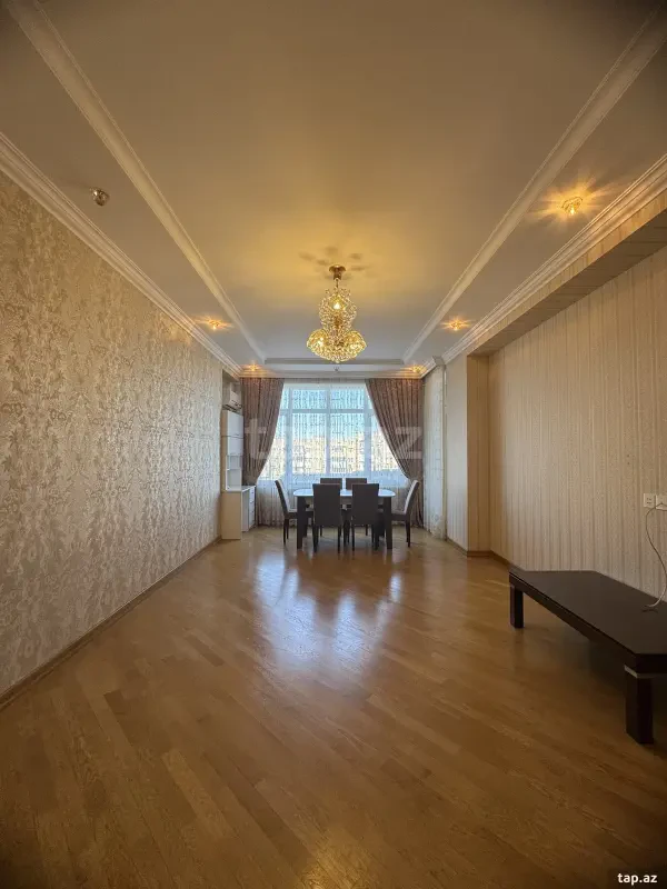 Satılır 2 otaqlı yeni tikili 95 m²