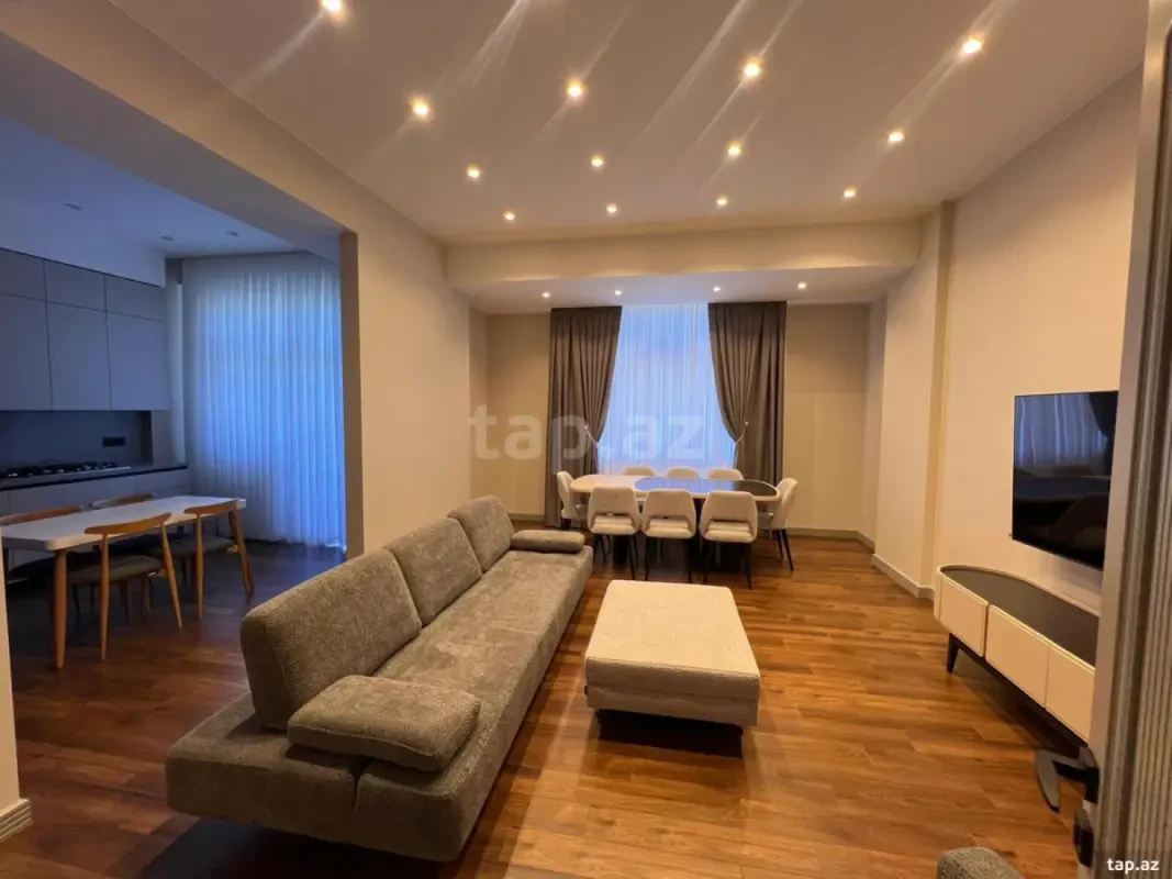 Kirayə verilir 2 otaqlı yeni tikili 110 m²