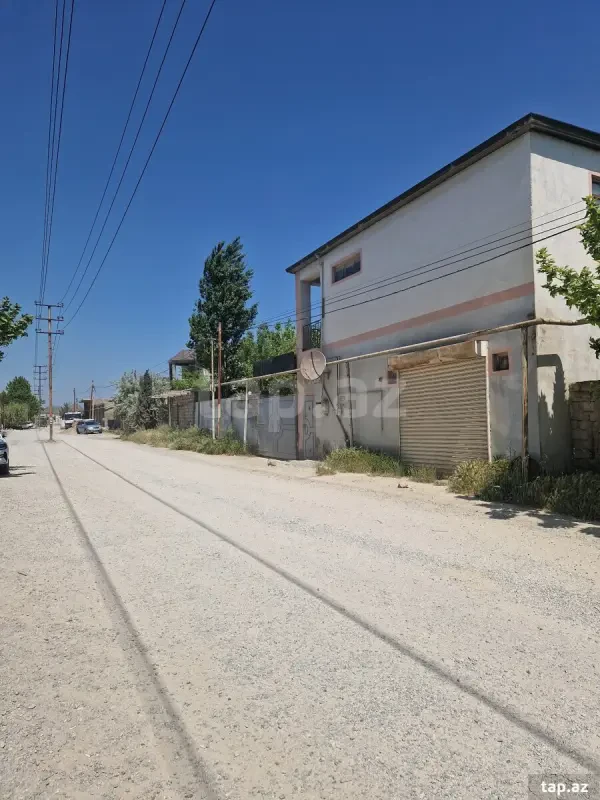 Satılır 3 otaqlı həyət evi 120 m²