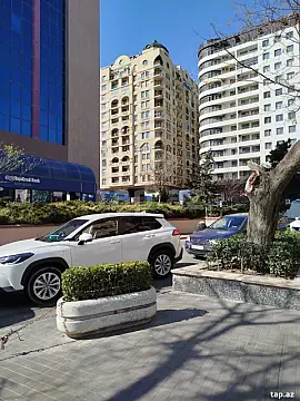 Satılır 3 otaqlı yeni tikili 137 m² — Bakı 3 otaq 137.00 m²