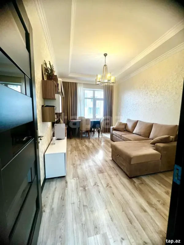 Satılır 2 otaqlı yeni tikili 60 m²