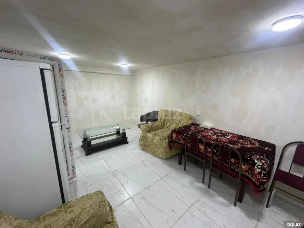 Kirayə verilir 3 otaqlı yeni tikili 70 m²