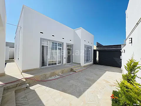 Satılır 4 otaqlı həyət evi 150 m² — Bakı, Şüvəlan 4 otaq 150.00 m²