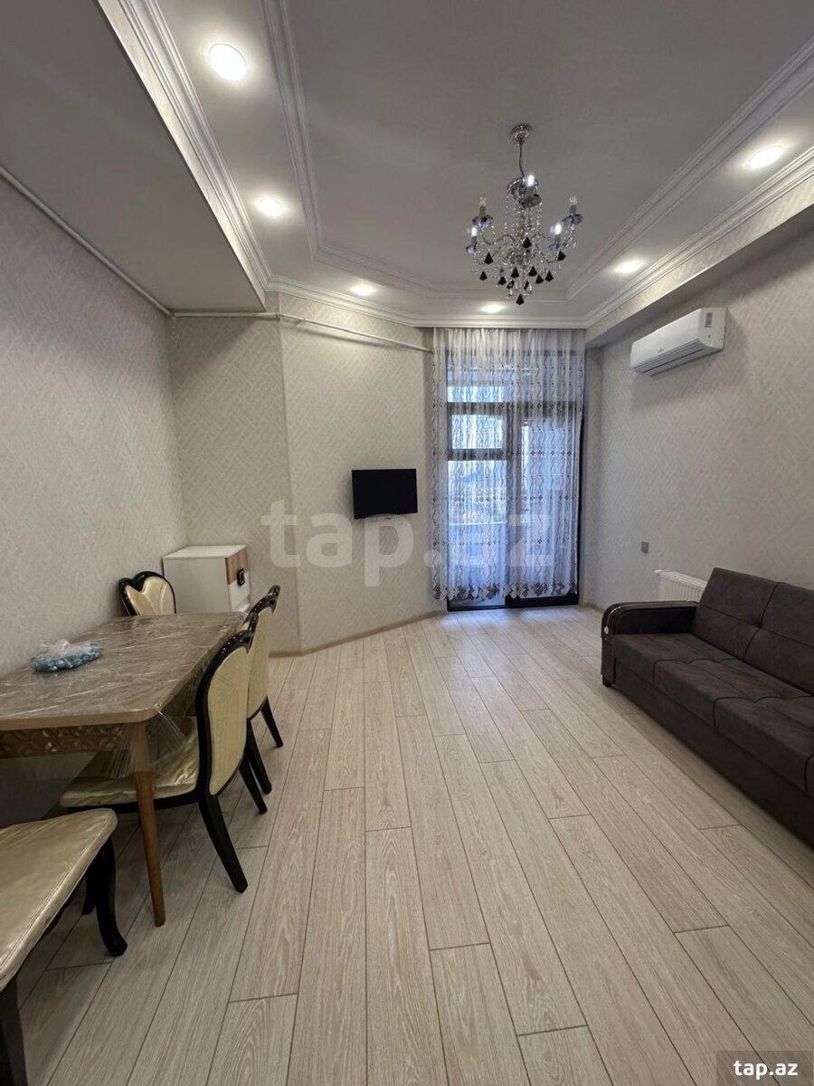 Kirayə verilir 2 otaqlı yeni tikili 50 m²