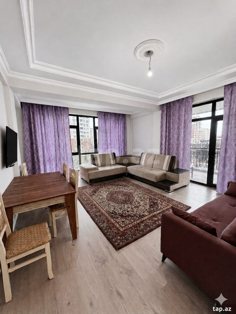 Kirayə verilir 2 otaqlı yeni tikili 100 m²