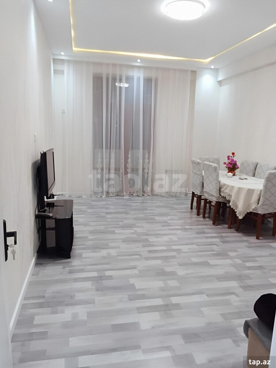 Kirayə verilir 3 otaqlı yeni tikili 95 m²