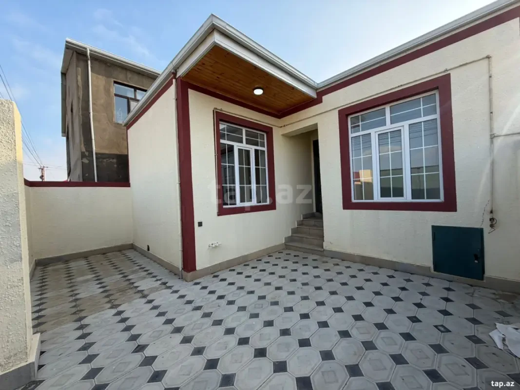 Satılır 3 otaqlı həyət evi 90 m²
