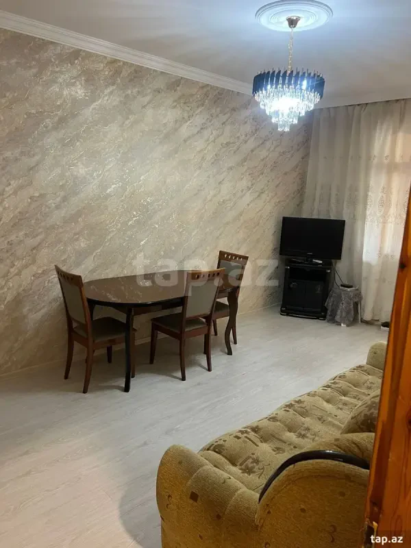 Kirayə verilir 2 otaqlı mənzil 42 m²