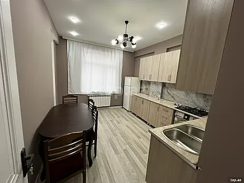 Kirayə verilir 2 otaqlı yeni tikili 78 m² — Bakı 2 otaq 78.00 m²