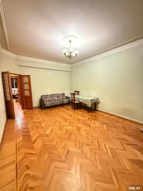 Kirayə verilir 2 otaqlı yeni tikili 80 m²
