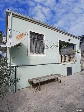 Satılır 4 otaqlı həyət evi 120 m² — Bakı 4 otaq 120.00 m²