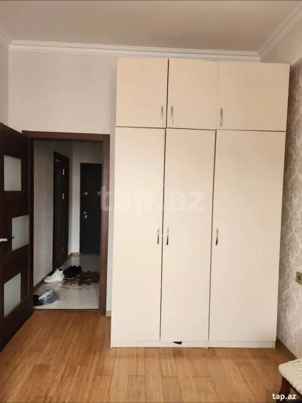 Kirayə verilir 2 otaqlı yeni tikili 60 m²