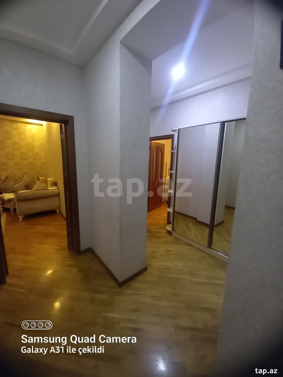 Kirayə verilir 2 otaqlı yeni tikili 76 m²