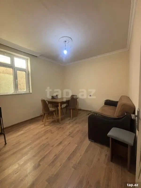 Kirayə verilir 2 otaqlı həyət evi 60 m²