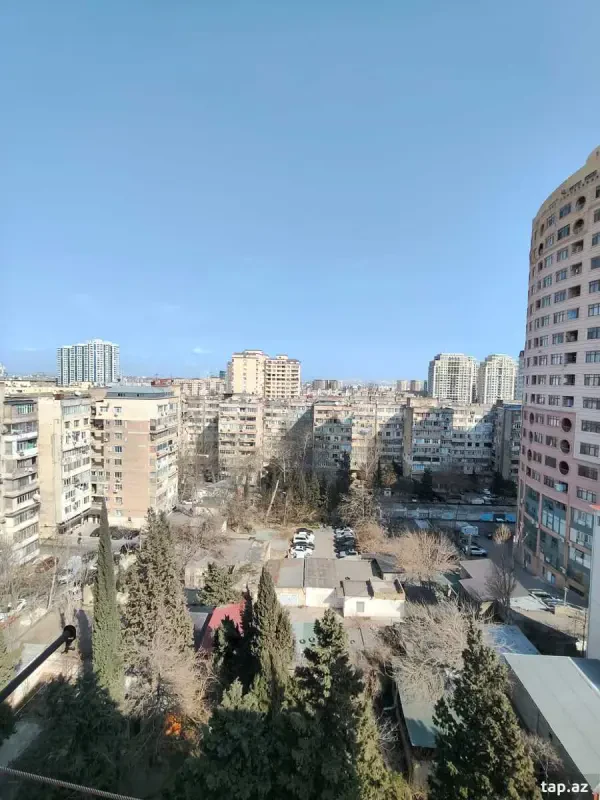 Satılır 3 otaqlı mənzil 60 m²