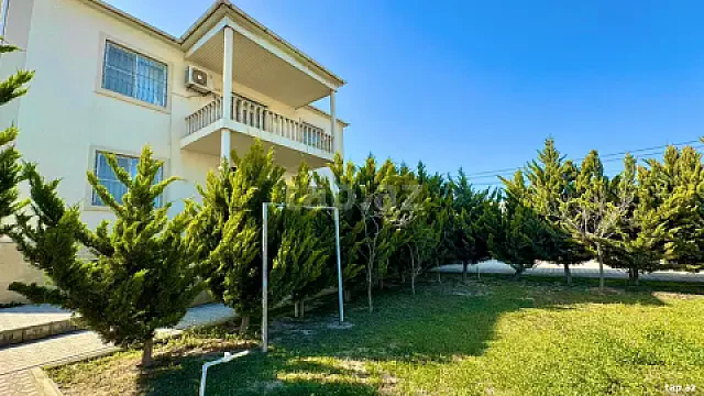 Satılır 5 otaqlı həyət evi 240 m² — Bakı 5 otaq 240.00 m²