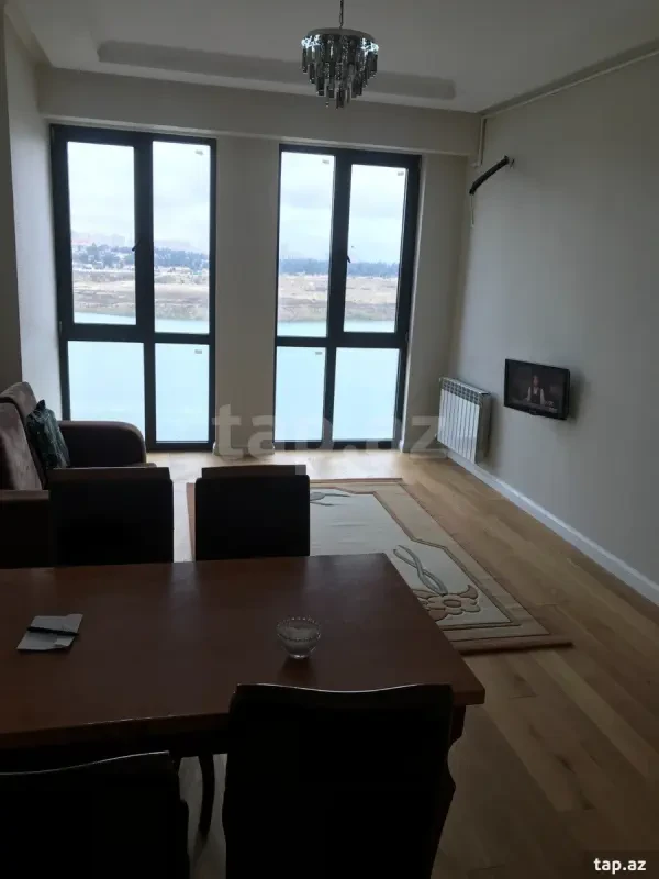 Kirayə verilir 2 otaqlı yeni tikili 50 m²