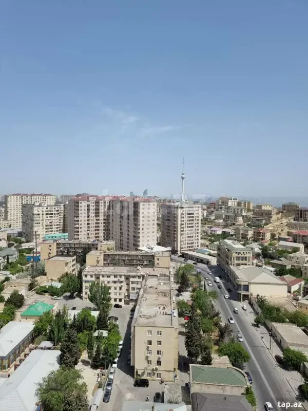 Satılır 3 otaqlı yeni tikili 135 m²