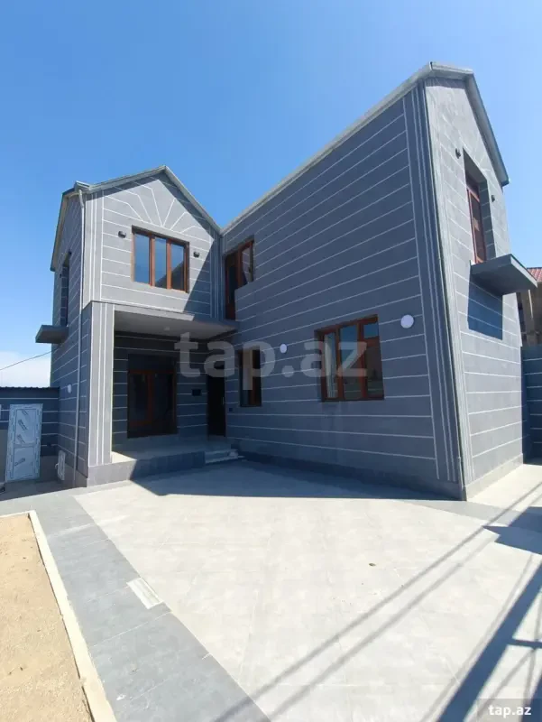 Satılır 4 otaqlı həyət evi 125 m²