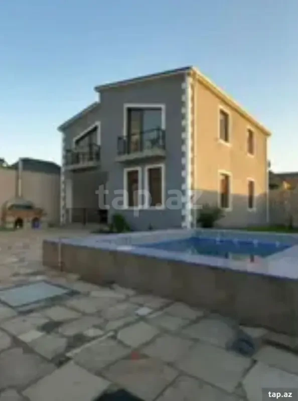 Satılır 6 otaqlı həyət evi 180 m²