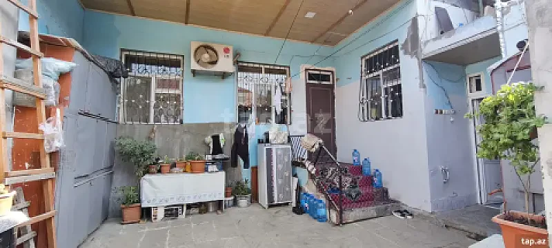 Satılır 4 otaqlı həyət evi 80 m² — Bakı 4 otaq 80.00 m²