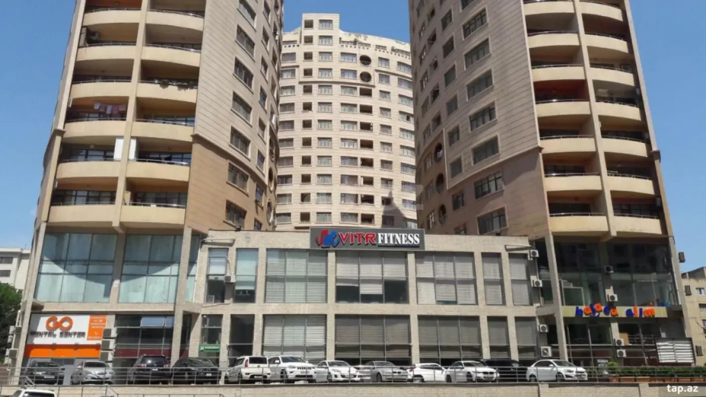 Satılır 2 otaqlı yeni tikili 80 m²