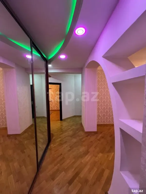 Kirayə verilir 2 otaqlı yeni tikili 60 m²