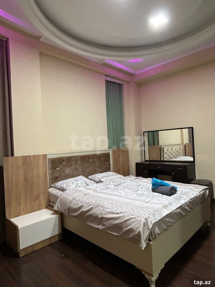 Kirayə verilir 3 otaqlı yeni tikili 93 m²
