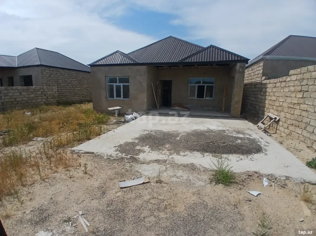 Satılır 2 otaqlı həyət evi 80 m²