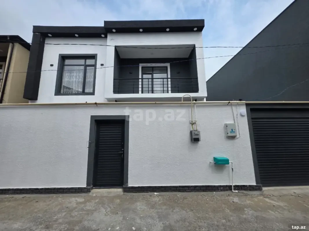 Satılır 4 otaqlı həyət evi 165 m²