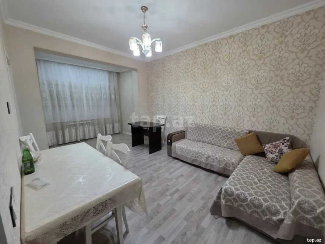 Kirayə verilir 2 otaqlı mənzil 60 m²