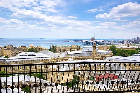Satılır 5 otaqlı yeni tikili 250 m² — Bakı 5 otaq 250.00 m²