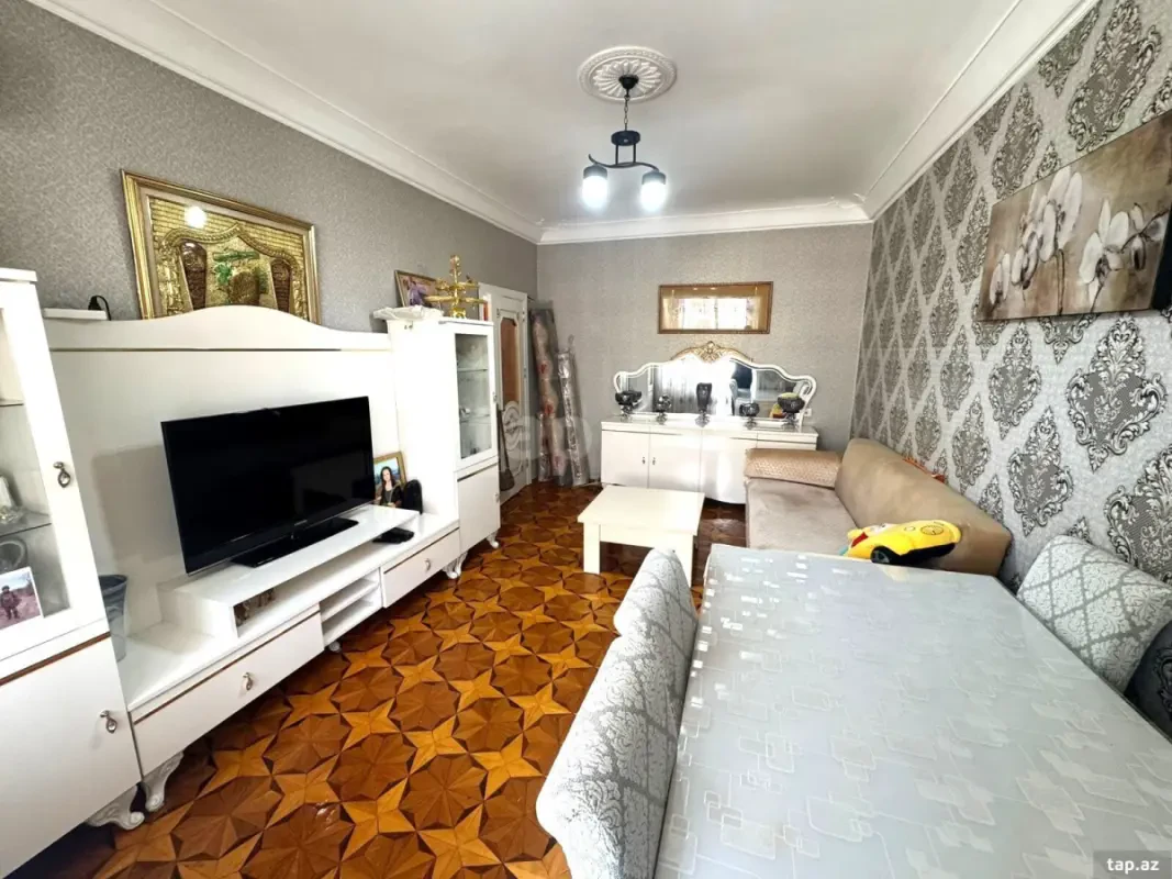Satılır 3 otaqlı mənzil 65 m²