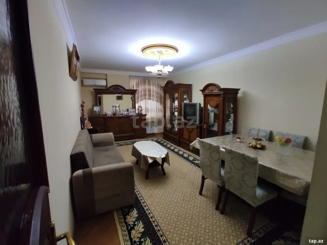 Satılır 2 otaqlı yeni tikili 82 m²