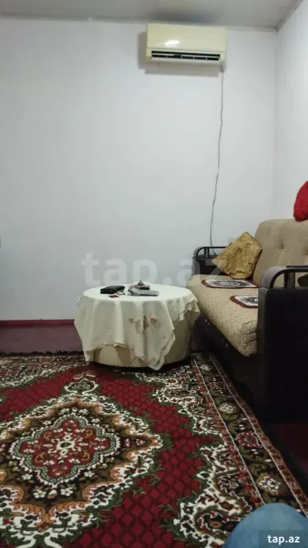 Kirayə verilir 1 otaqlı həyət evi 35 m²