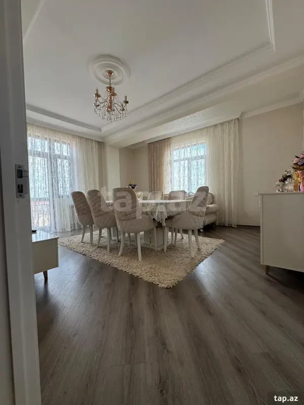 Satılır 2 otaqlı yeni tikili 85 m²