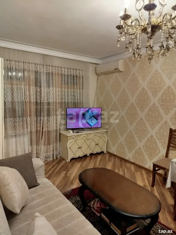 Satılır 2 otaqlı mənzil 47 m²