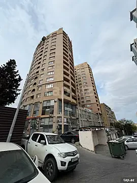Satılır 3 otaqlı yeni tikili 128 m² — Bakı 3 otaq 128.00 m²